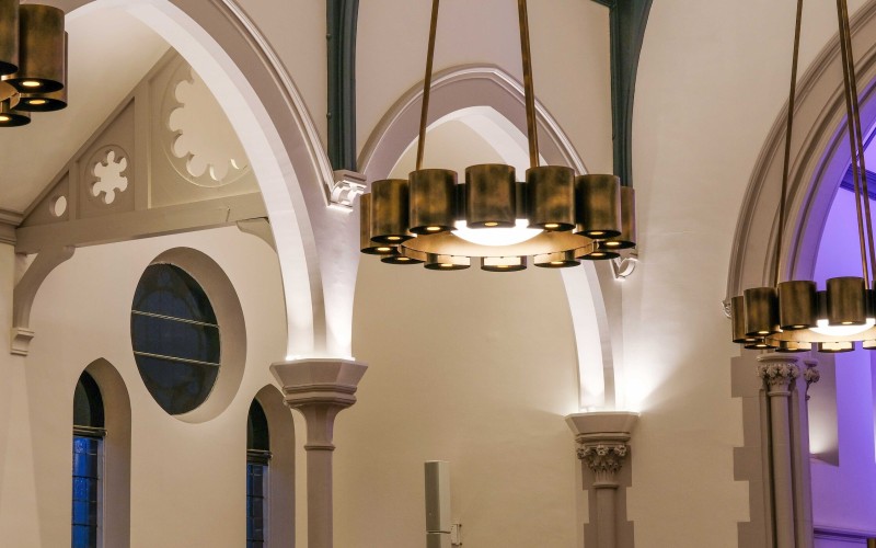 From Vector 145 to chandelier
